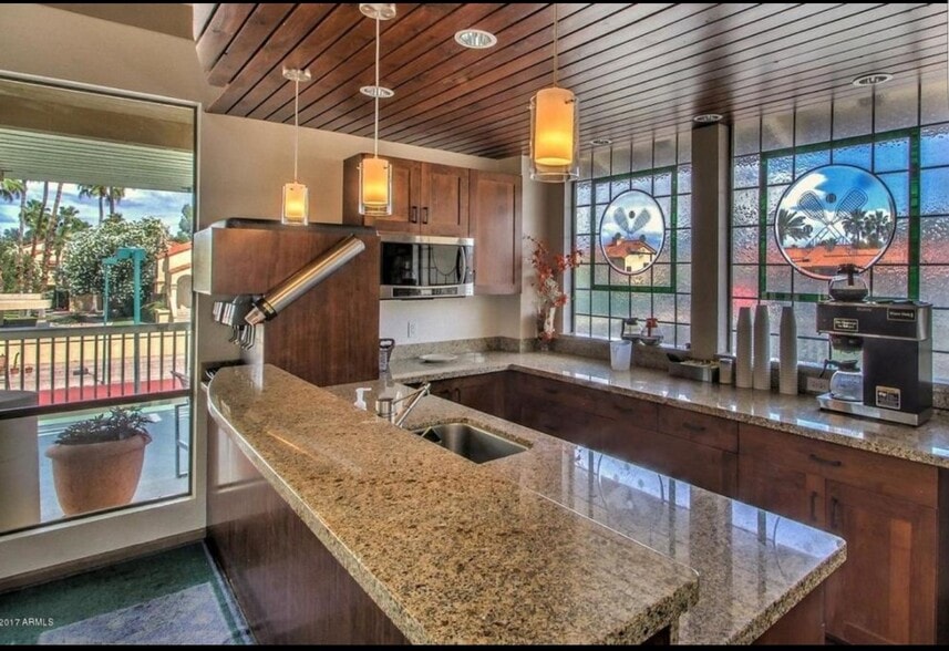 Rec Center - 9708 E Via Linda