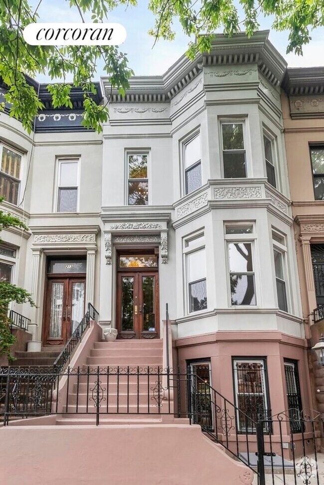 Building Photo - 215 Brooklyn Ave