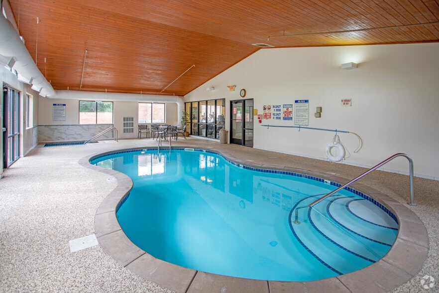 Indoor Pool - Concord Green