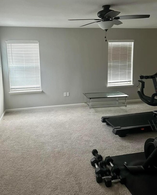 Building Photo - 5527 Bertellis Ln