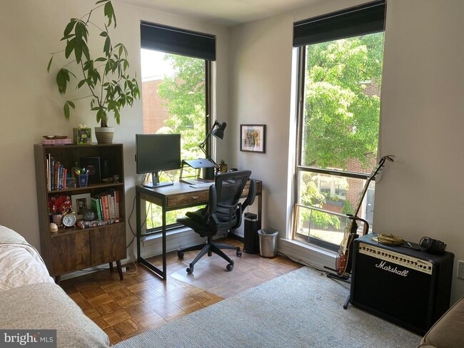 Building Photo - 501 Spruce St