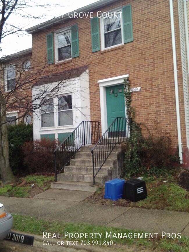 Building Photo - 3019 Hickory Grove Ct