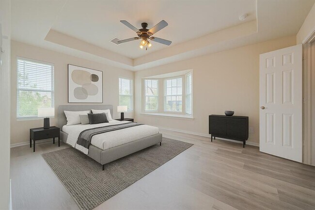Building Photo - 18402 Each Elm Way
