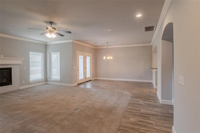 Building Photo - 12037 Ashford Dr