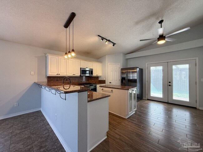 Building Photo - 4118 Spinnaker Pl