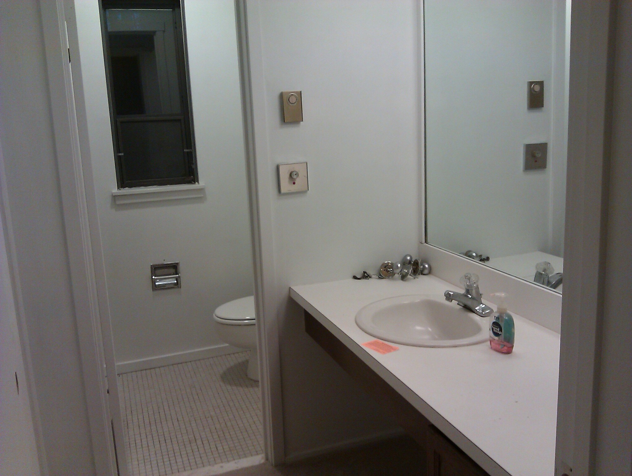Building Photo - 52 Great Meadow Ln