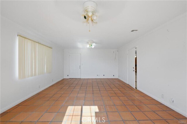 Building Photo - 937 N Greenpark Ave