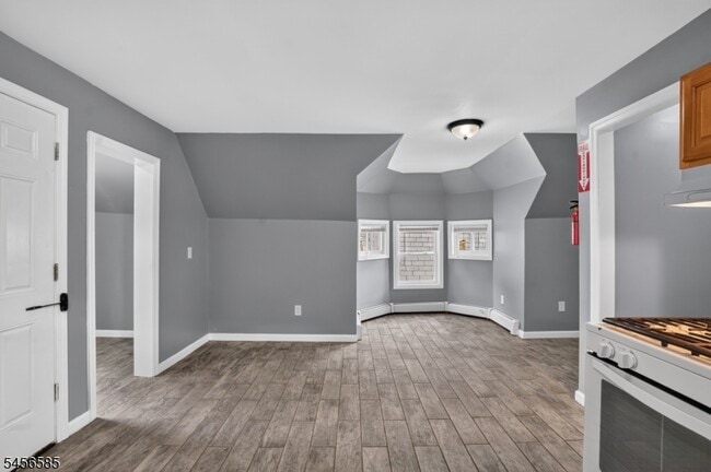 Building Photo - 24 Millington Ave