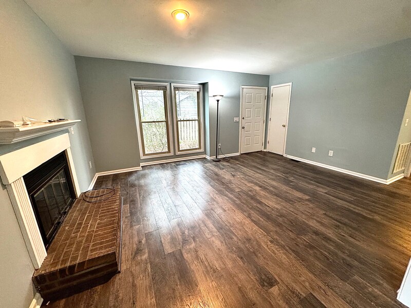 Building Photo - 1104 Boone Ln