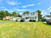 Building Photo - 81 Rosewood Dr