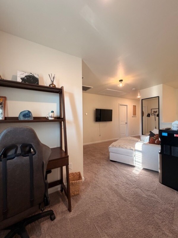 Building Photo - 532 Cricket Chirp Ln