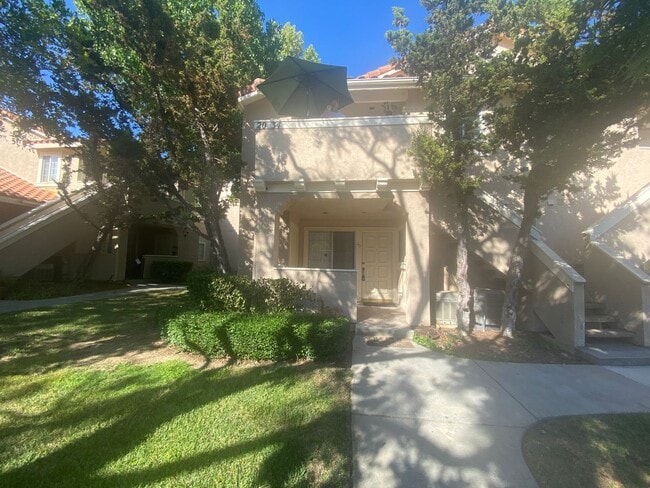 Primary Photo - 2 BEDROOM DOWNSTAIRS END UNIT WITH PATIO