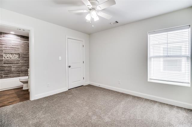 Building Photo - 614 E College St