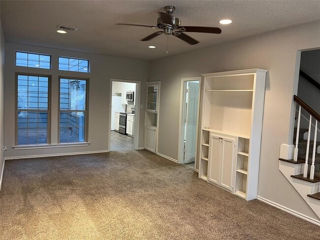 Building Photo - 1206 Wooded Trail