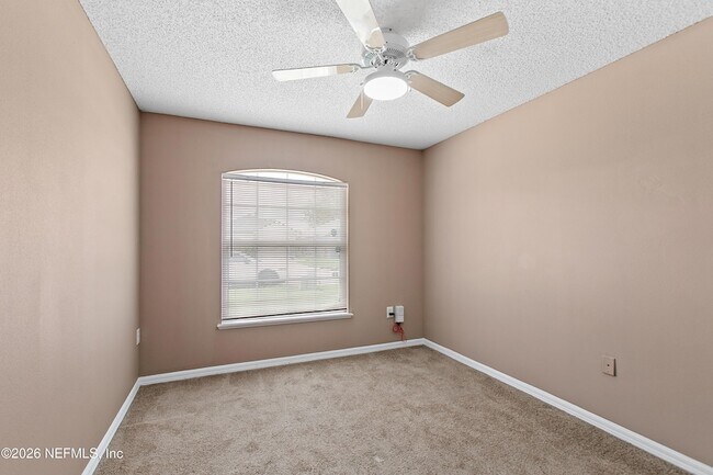Building Photo - 7323 Lawn Tennis Ln