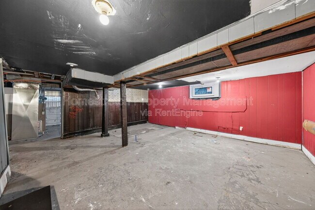 Building Photo - 4555 Ruskin Ave