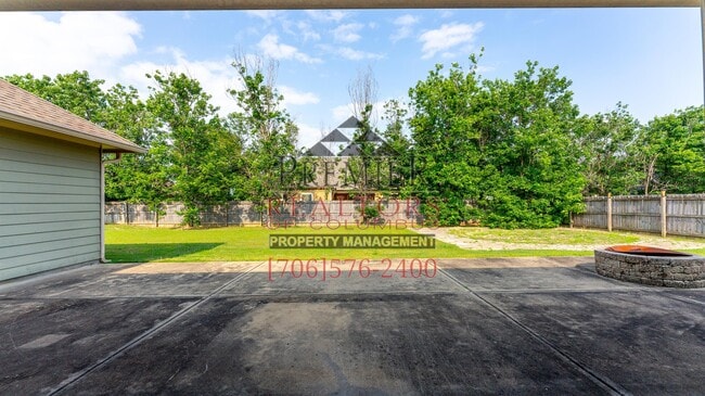 Building Photo - 9 Greyhawk Ct