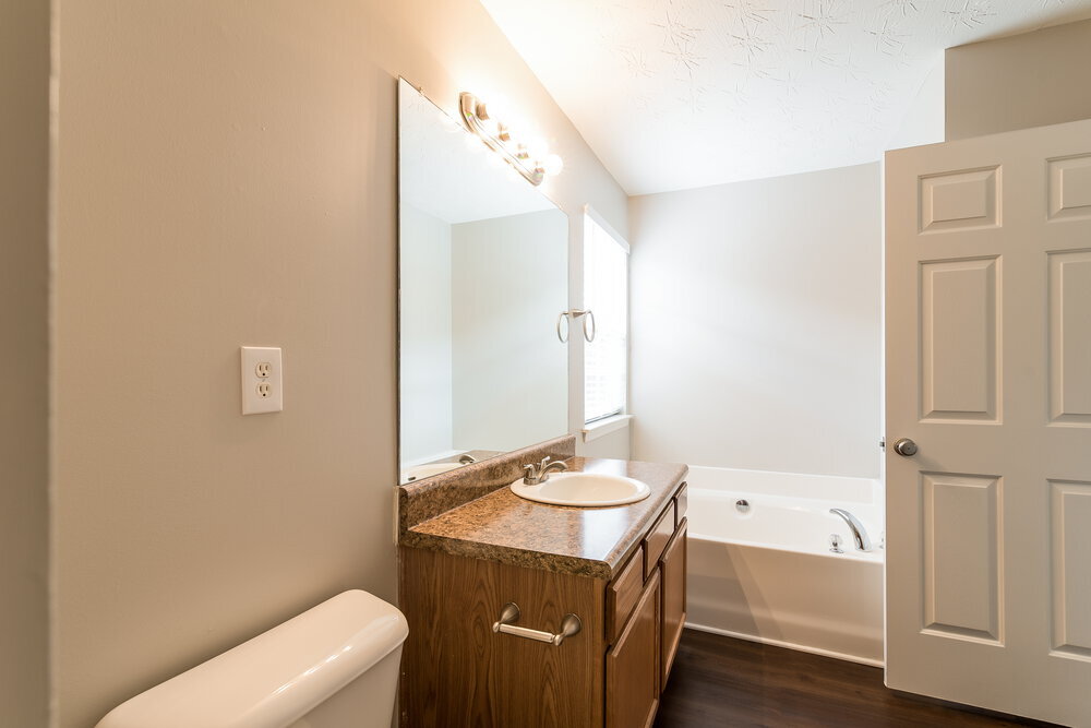 Building Photo - 1114 Dunaway Dr