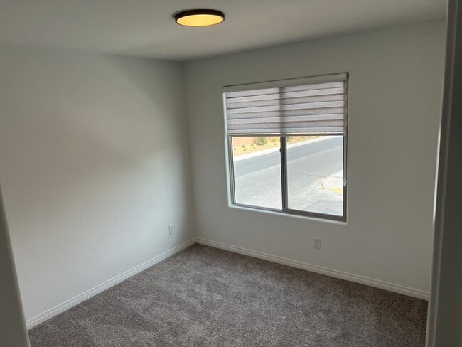 Building Photo - ** Coming Soon ** Beautiful New 4-Bedroom Home for Rent in Highlands Ranch – Modern 2024 Build wi...