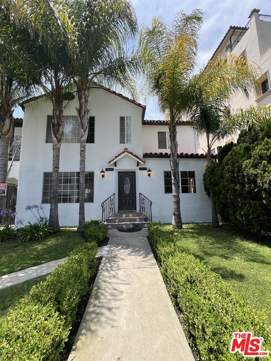 Primary Photo - 153 N Hamilton Dr