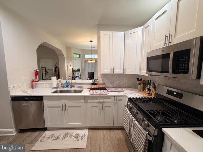 Building Photo - 21174 Domain Terrace