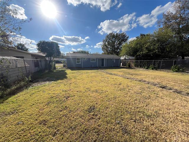 Building Photo - 4738 San Marcus Dr