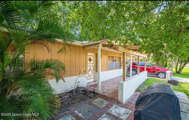 Building Photo - 82 Haven Dr