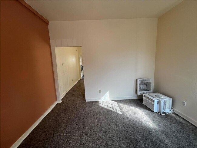 Building Photo - 2934 Dryades St