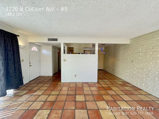Building Photo - 3220 N Cherry Ave