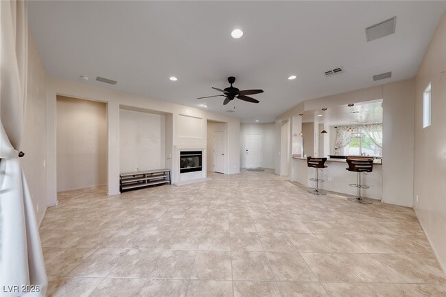 Building Photo - 2620 Lochleven Way