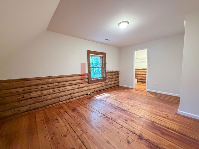 Building Photo - 3Bed/2Bath Lake Monticello Rental