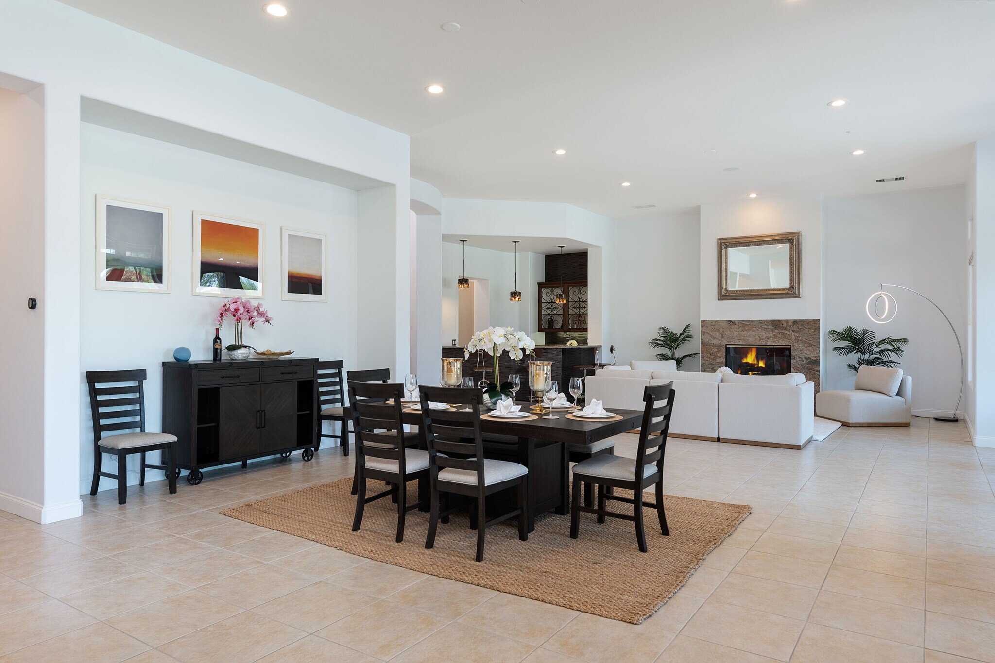 Building Photo - 45 Vista Encantada