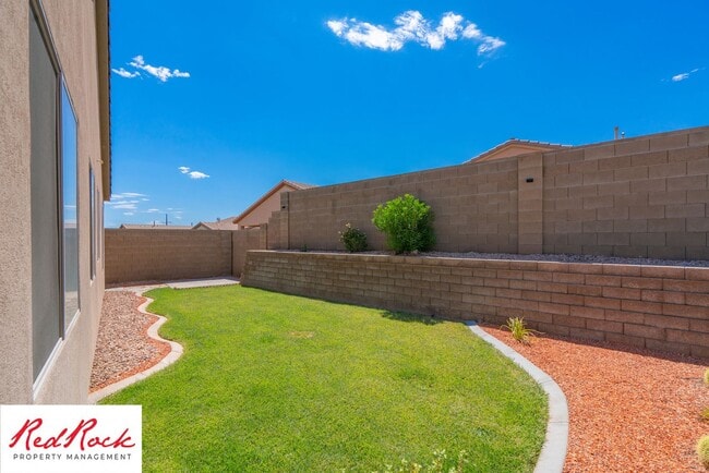 Building Photo - 3 Bedroom Coral Canyon Home on Corner Lot