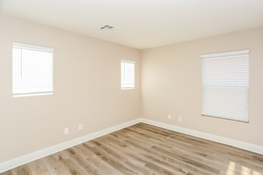 Building Photo - 8433 Warthen Meadows St