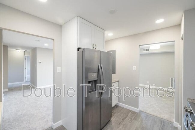 Building Photo - 12001 Old Columbia Pike