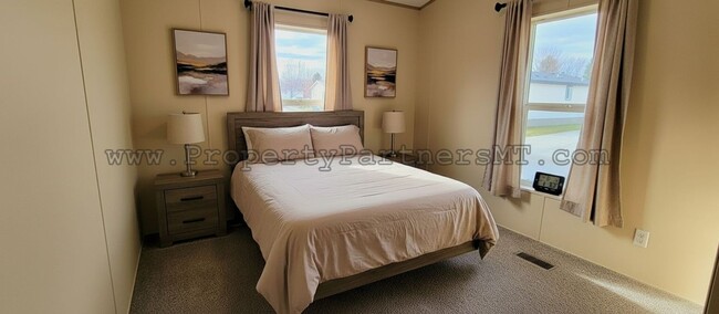 Building Photo - !!! One month's Rent Credit 2025!!! 3 Bed 2 Bath Modular house