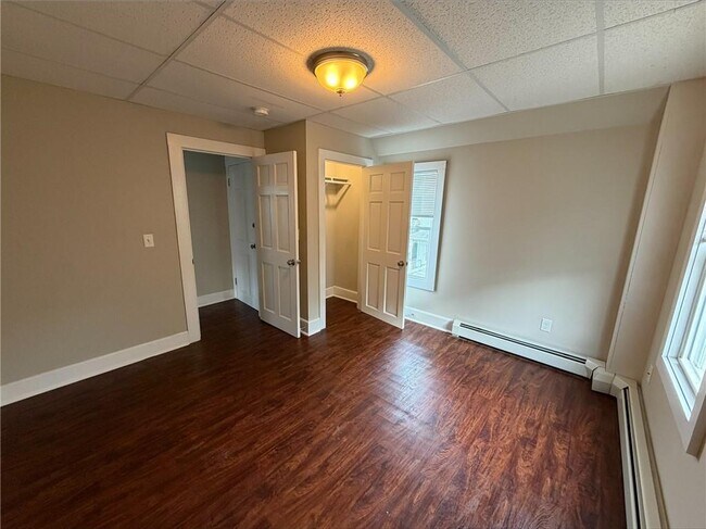 Building Photo - 2 Cabin Ct