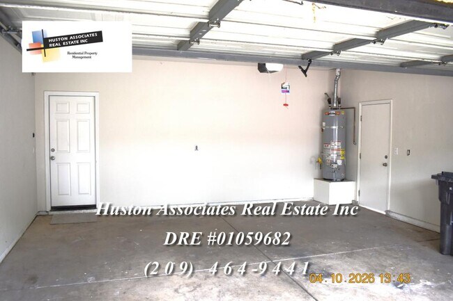 Building Photo - 3915 Bridlewood Cir