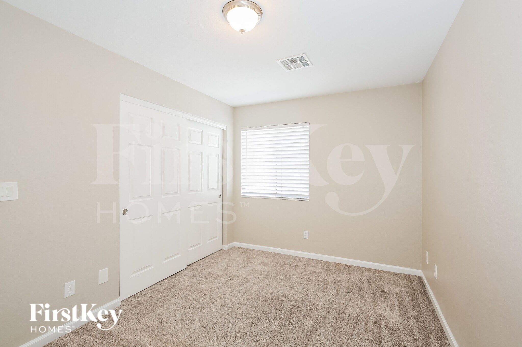 Building Photo - 7202 Cestrum Rd