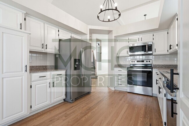 Building Photo - 15239 Goodman St