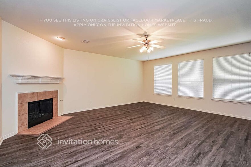 Building Photo - 12301 Macaroon Ln