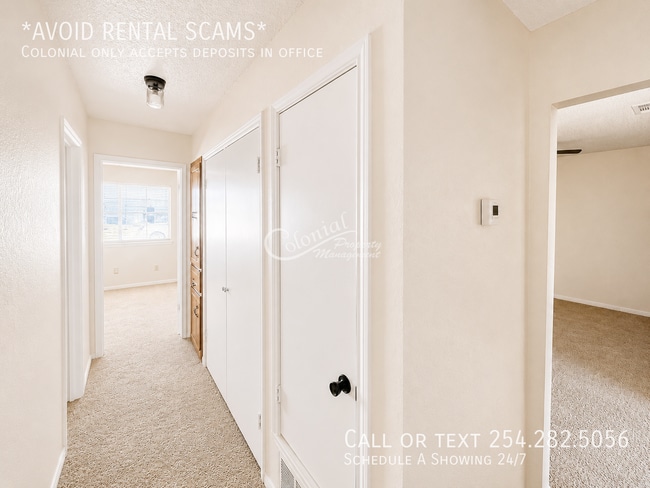 Building Photo - 211 Sorrell Dr