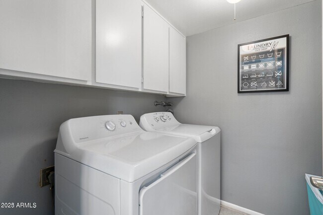 Building Photo - 6921 E Osborn Rd