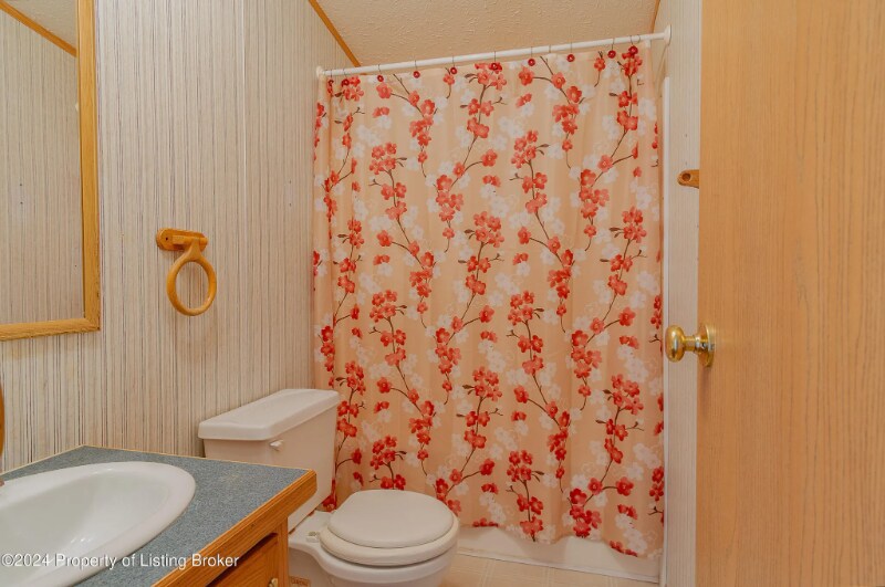 Building Photo - 209 2nd St SW