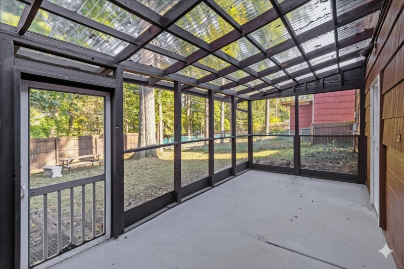 Building Photo - 6412 Nelwood Rd