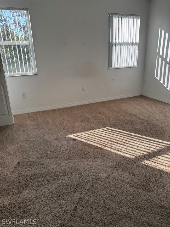 Building Photo - 8861 Colonnades Ct W