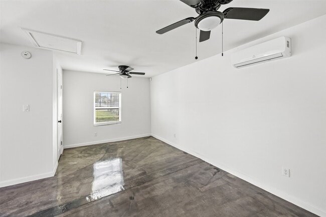 Building Photo - 7303 Market St