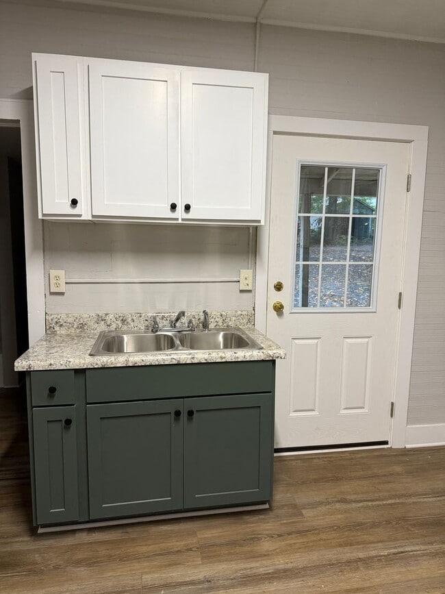 Building Photo - 217-219 Avenue C