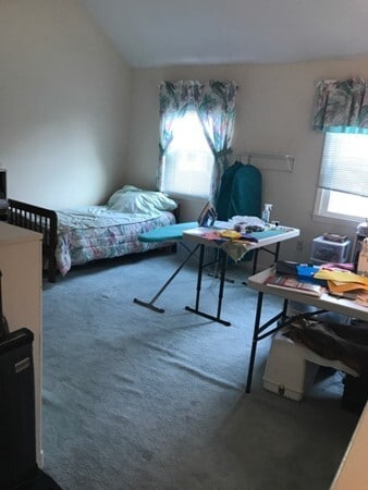 Building Photo - 35 Lamplighter Ln