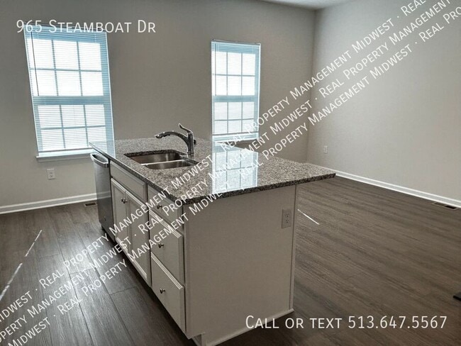 Building Photo - 965 Steamboat Dr